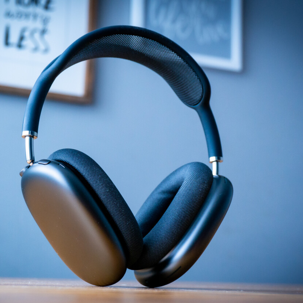 AirPlus Max - Audifonos inalámbricos con estuche de almacenamiento